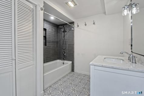 110 Roger White Drive New Haven CT 06511