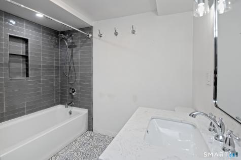 110 Roger White Drive New Haven CT 06511