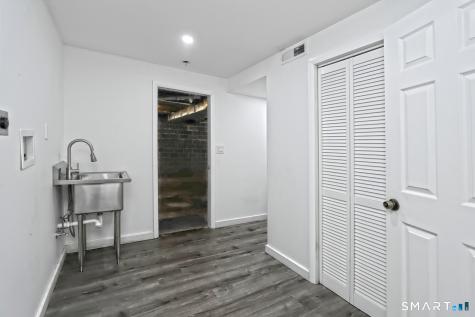110 Roger White Drive New Haven CT 06511