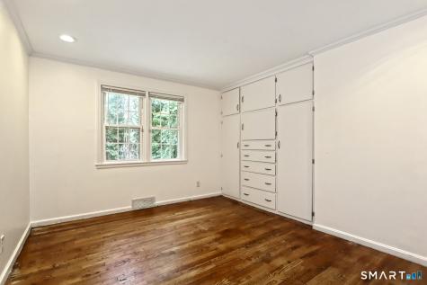 110 Roger White Drive New Haven CT 06511