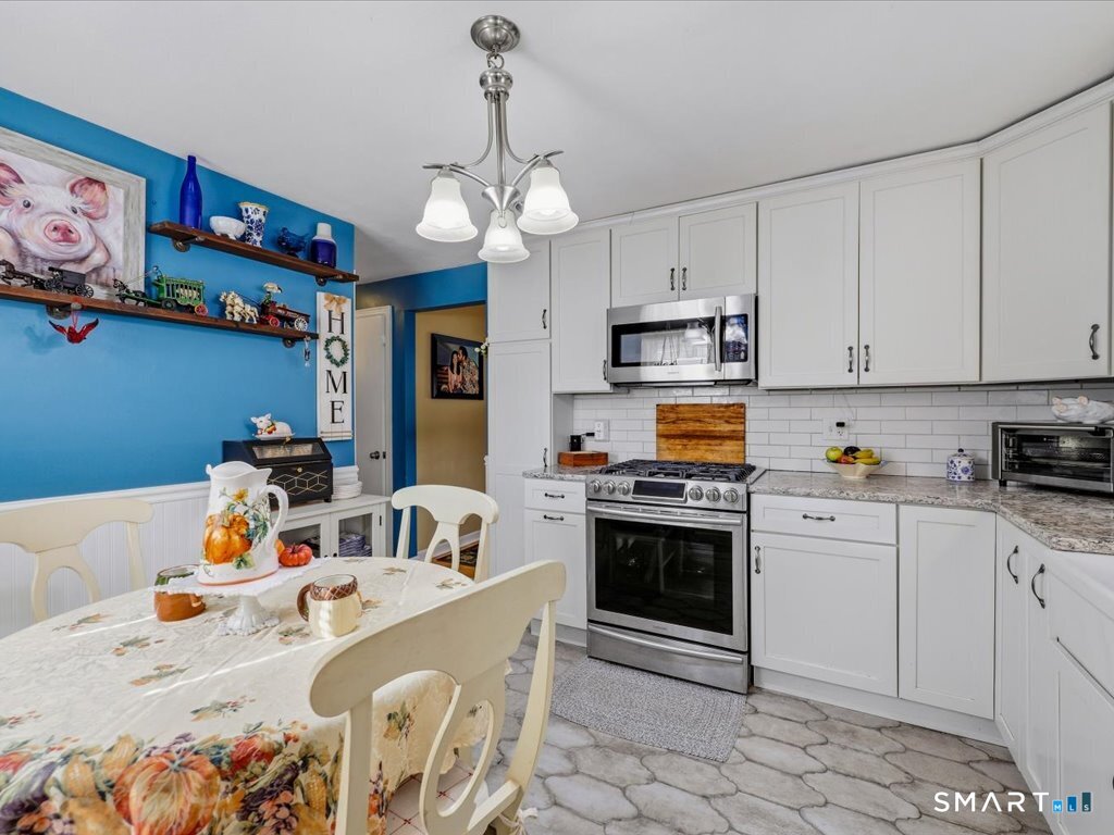 87 Beechwood Avenue Hamden CT 06514
