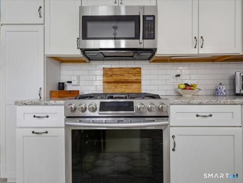 87 Beechwood Avenue Hamden CT 06514