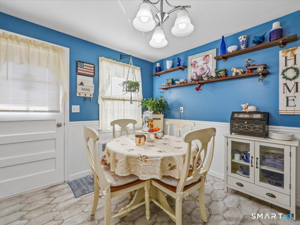 87 Beechwood Avenue Hamden CT 06514