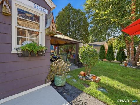87 Beechwood Avenue Hamden CT 06514