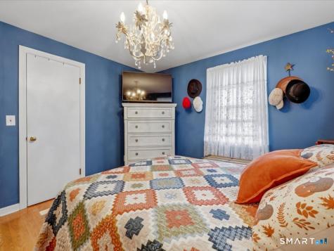 87 Beechwood Avenue Hamden CT 06514