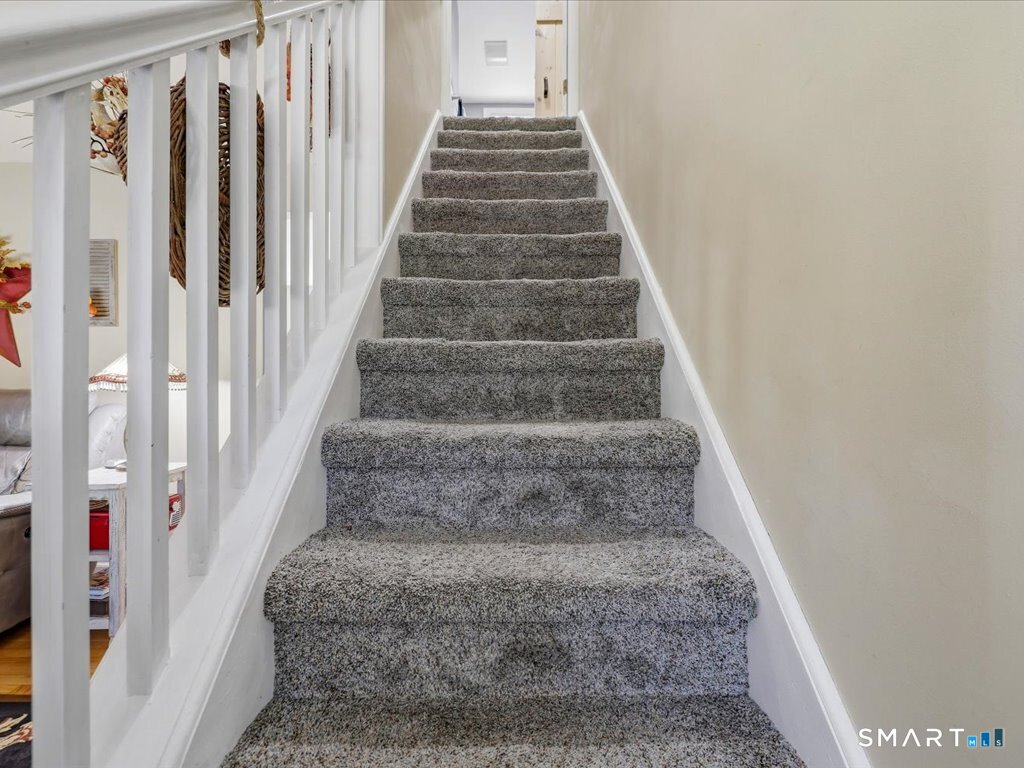 87 Beechwood Avenue Hamden CT 06514