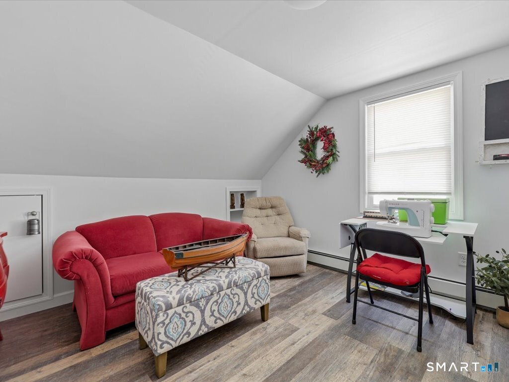 87 Beechwood Avenue Hamden CT 06514
