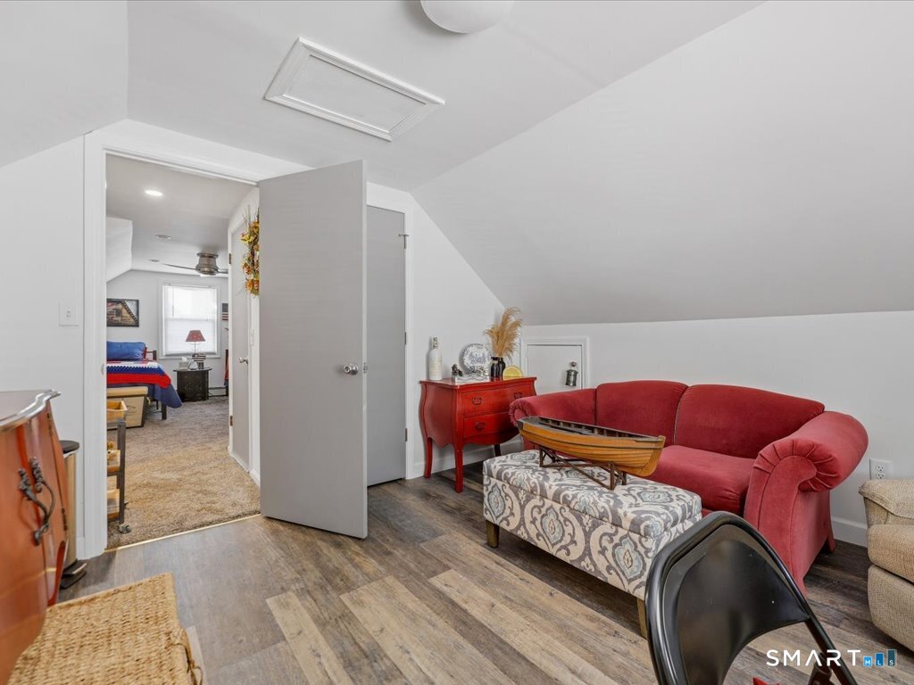 87 Beechwood Avenue Hamden CT 06514