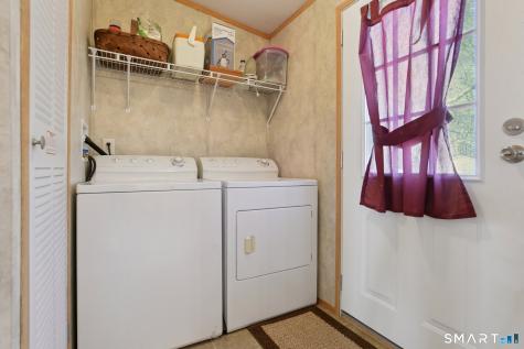 6 Evergreen Park Clinton CT 06413