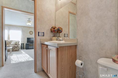 6 Evergreen Park Clinton CT 06413