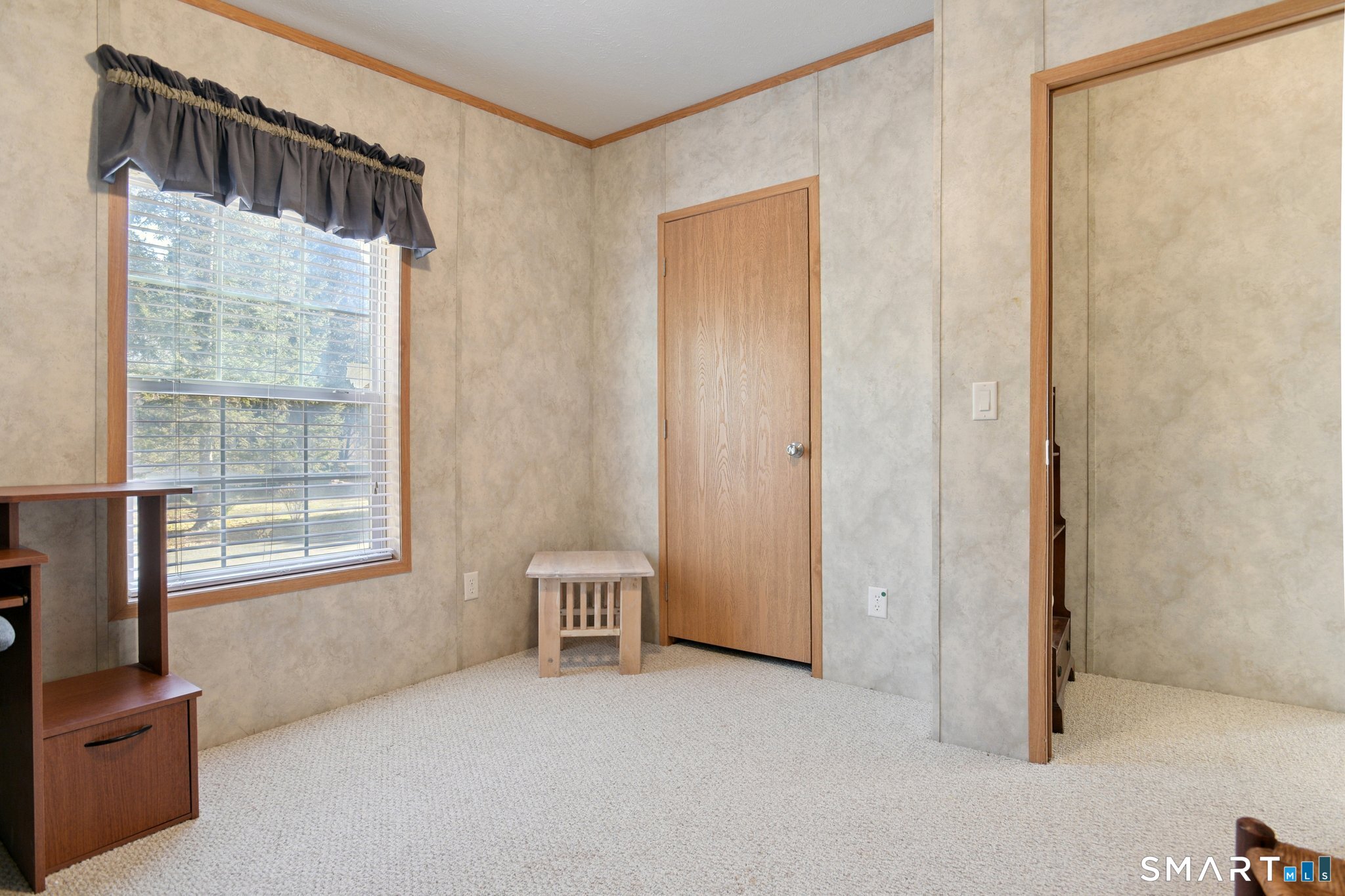 6 Evergreen Park Clinton CT 06413