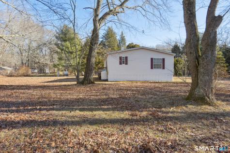 6 Evergreen Park Clinton CT 06413