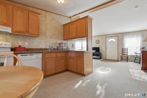 6 Evergreen Park Clinton CT 06413