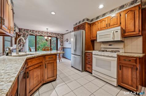130 Robbins Avenue Newington CT 06111