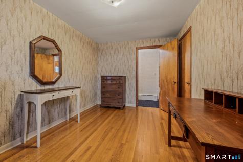 130 Robbins Avenue Newington CT 06111