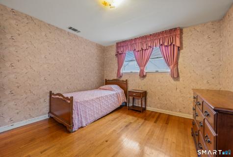 130 Robbins Avenue Newington CT 06111