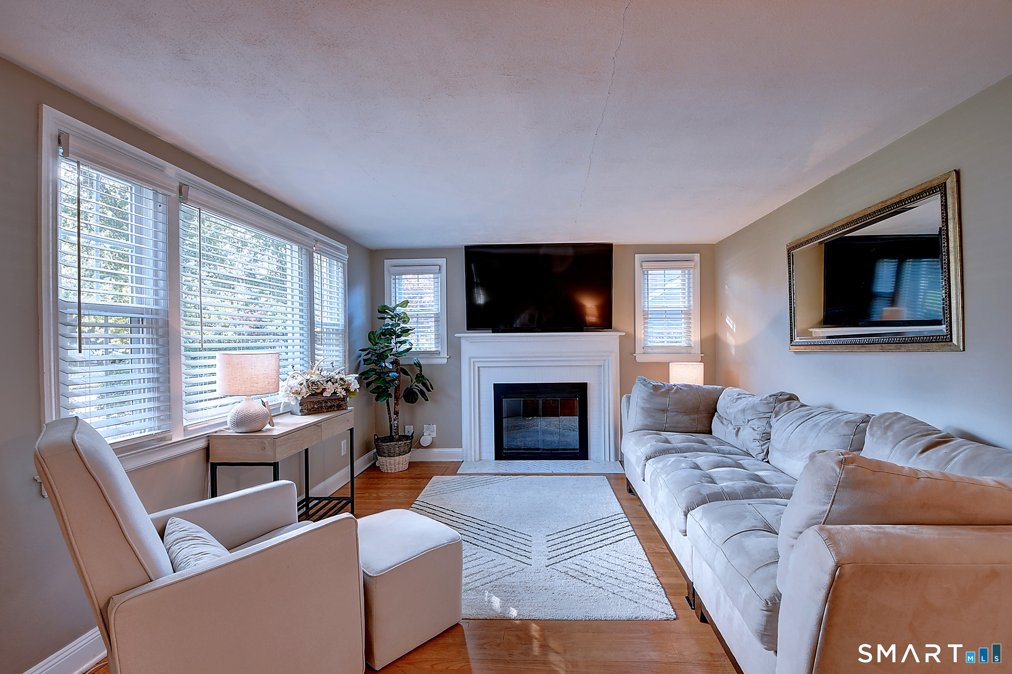 19 Shannon Road East Hartford CT 06118
