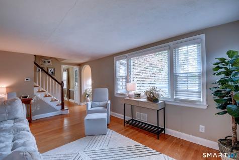 19 Shannon Road East Hartford CT 06118