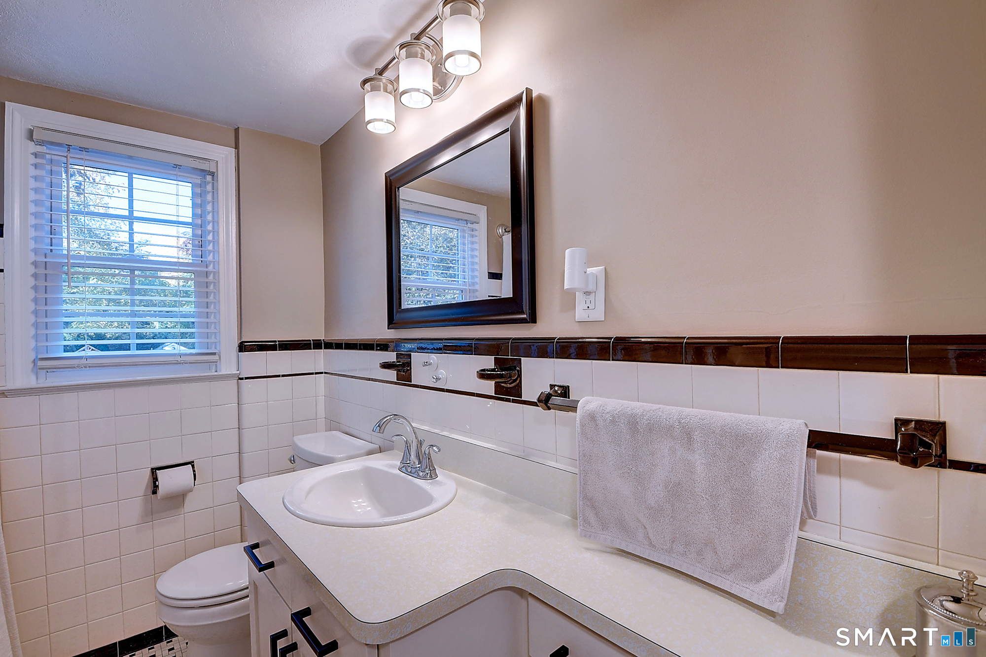 19 Shannon Road East Hartford CT 06118