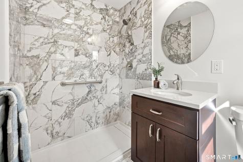 180 Country Hill Drive West Haven CT 06516