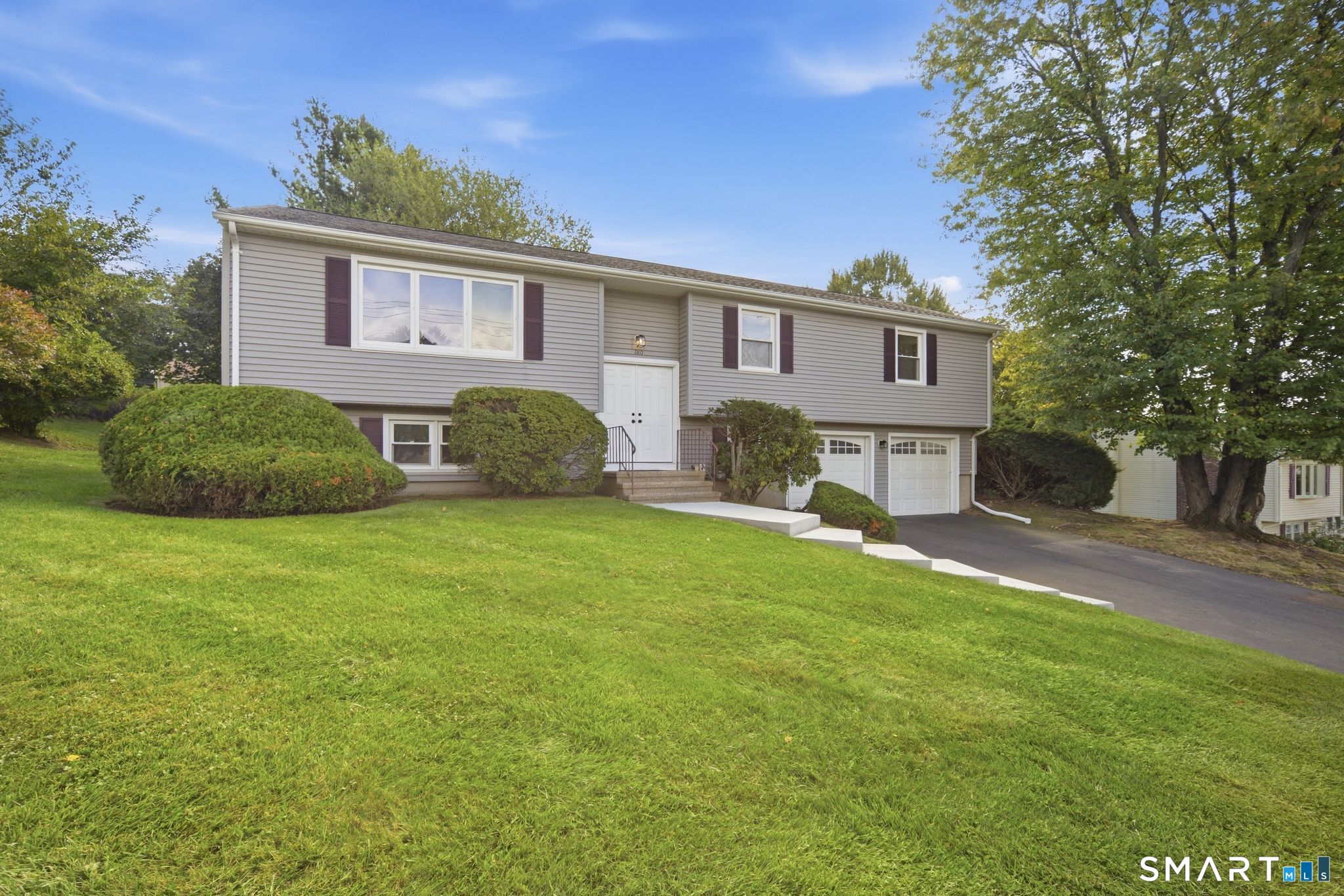 180 Country Hill Drive West Haven CT 06516