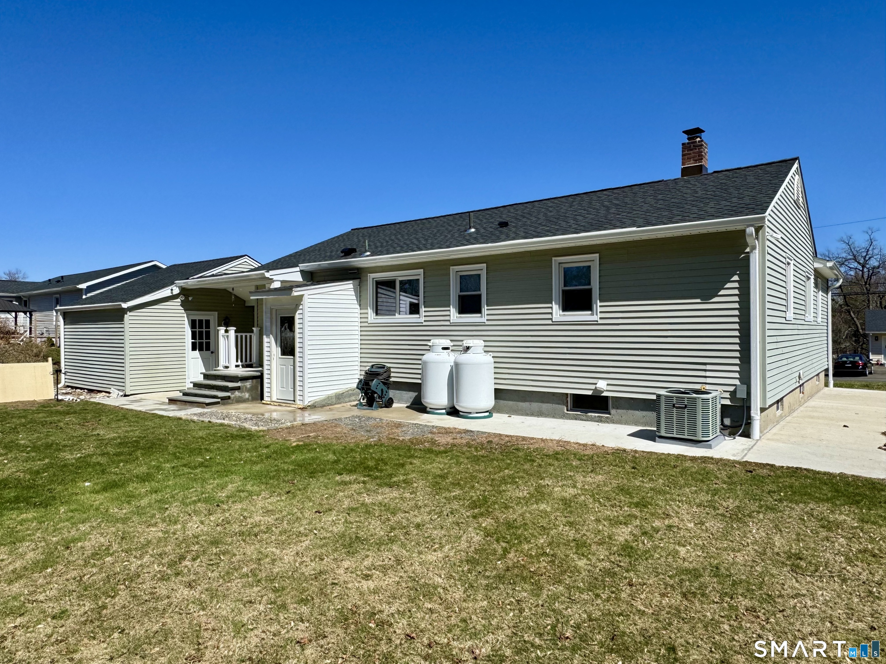 13 Karen Road Danbury CT 06811