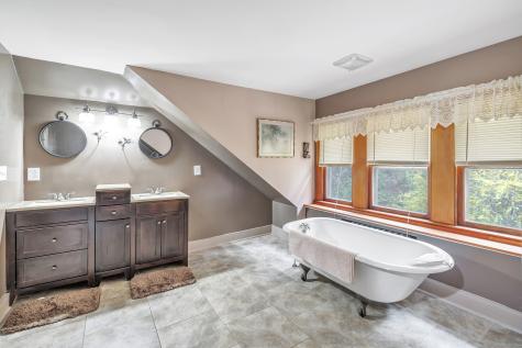 249 Hawthorne Avenue Derby CT 06418