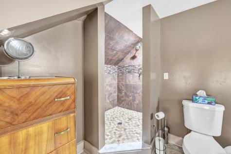 249 Hawthorne Avenue Derby CT 06418