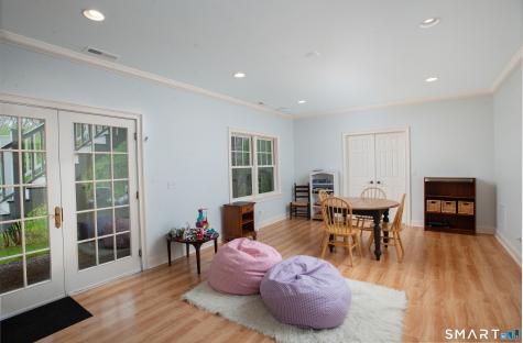 1 Spectacle Lane Ridgefield CT 06877