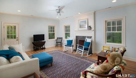 1 Spectacle Lane Ridgefield CT 06877