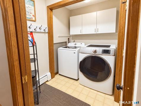26 Merriman Road Windsor CT 06095
