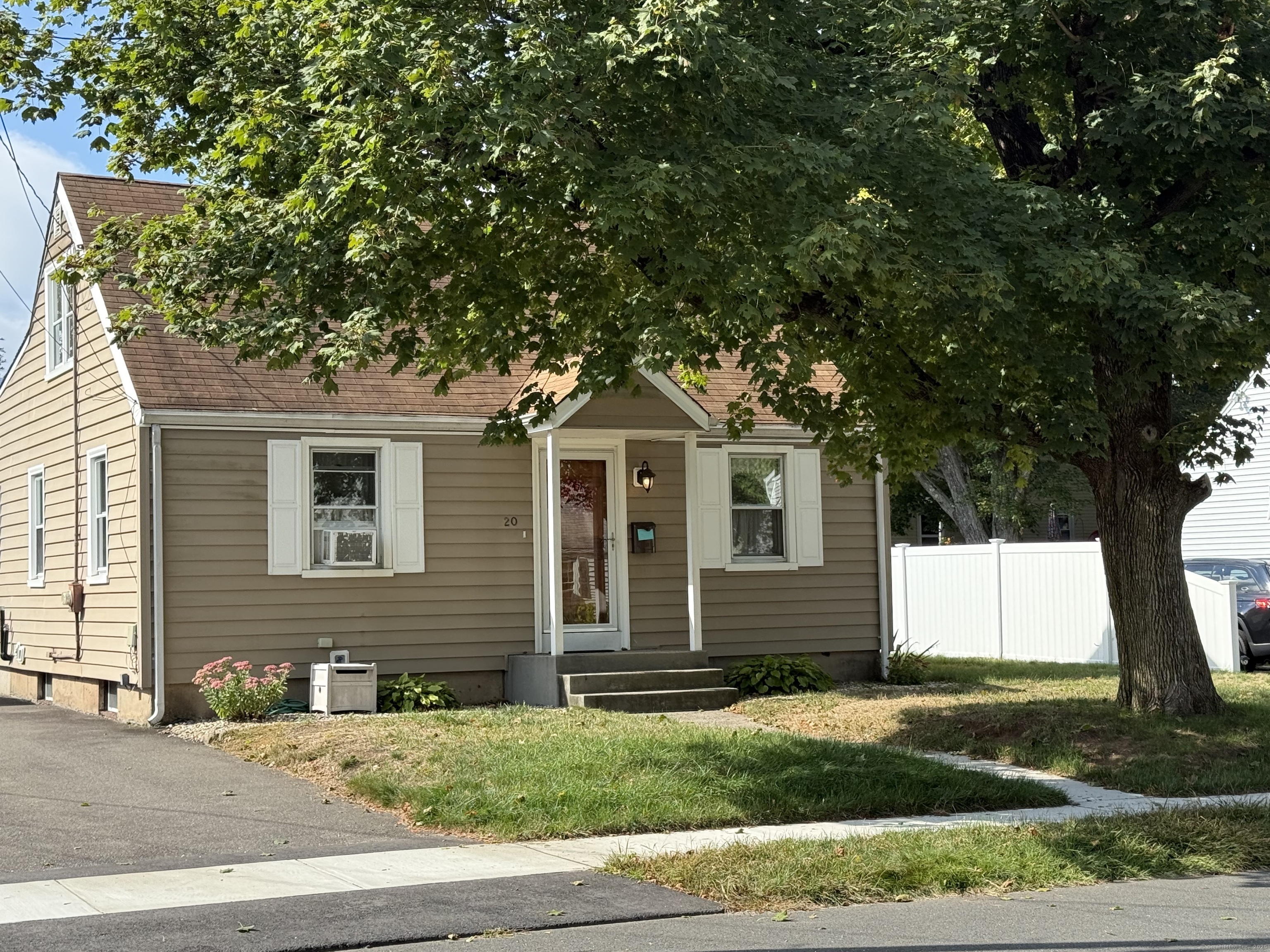 20 Macarthur Road Plainville CT 06062