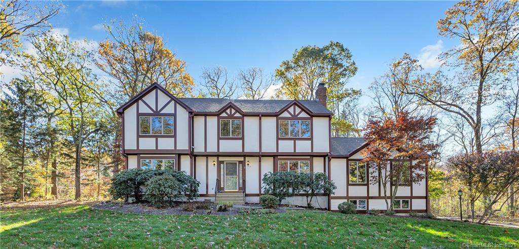 2 Canfield Drive Shelton CT 06484