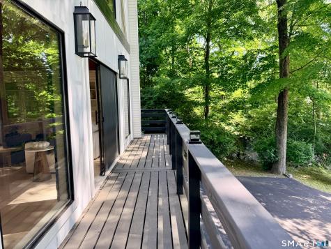 237 Strobel Road Trumbull CT 06611