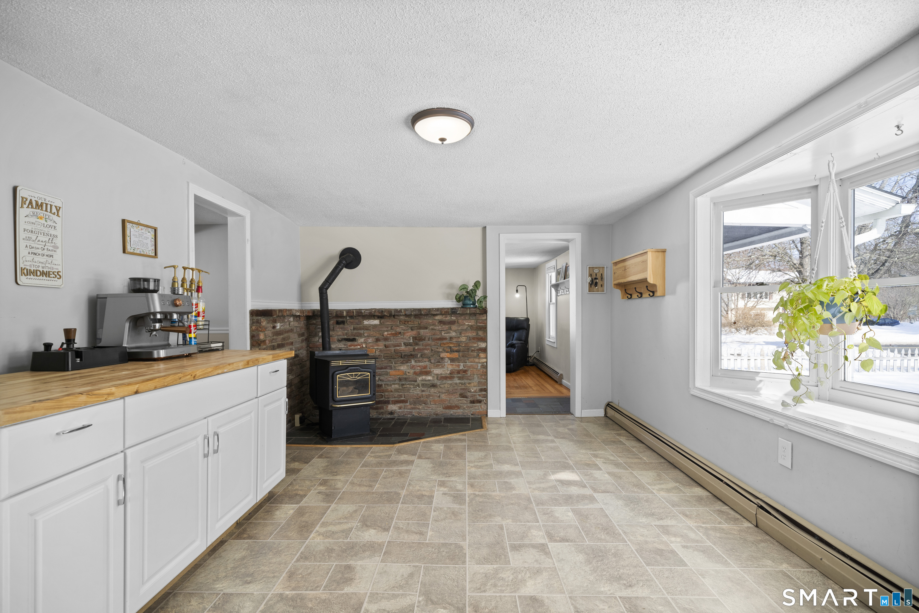 57 Steele Road Enfield CT 06082