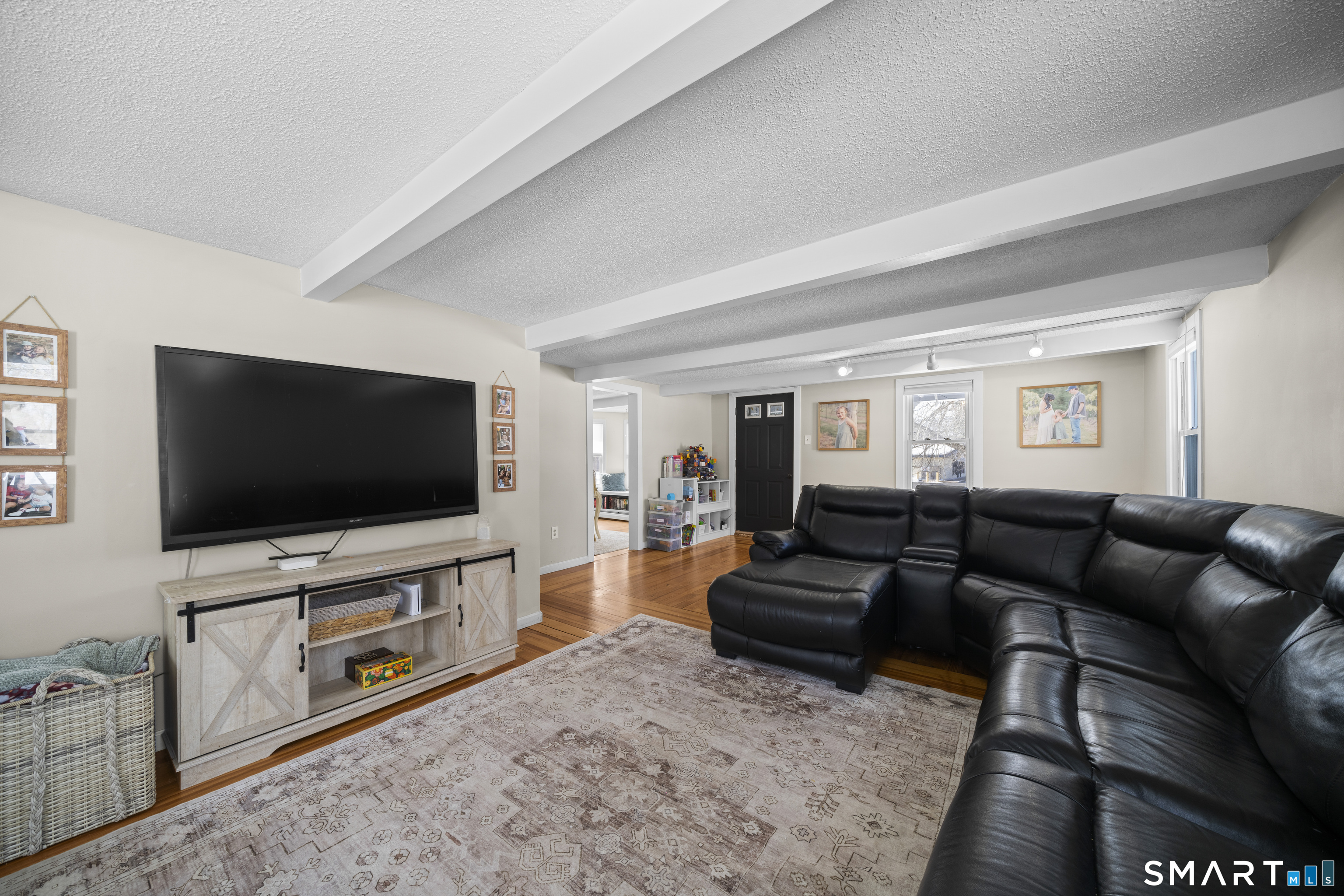 57 Steele Road Enfield CT 06082