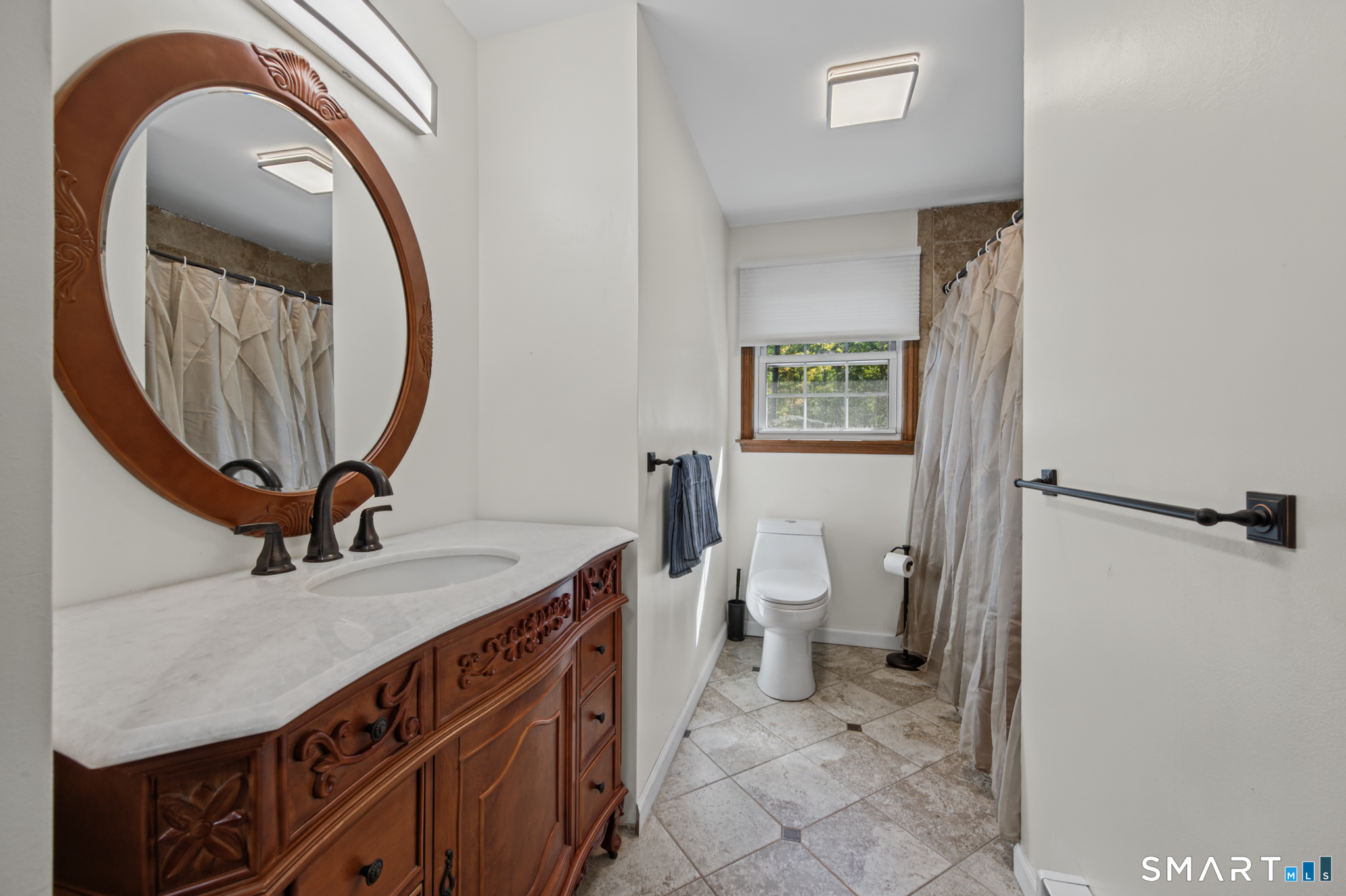 27 Berkshire Drive New Hartford CT 06057