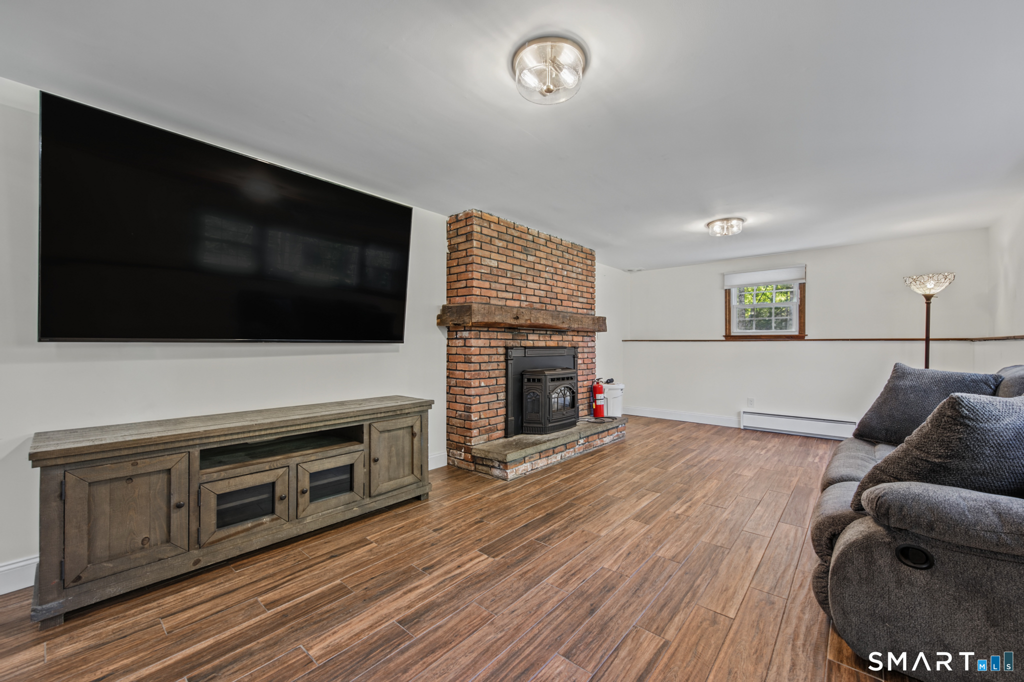 27 Berkshire Drive New Hartford CT 06057