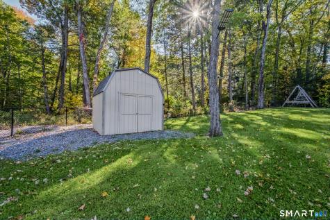 27 Berkshire Drive New Hartford CT 06057
