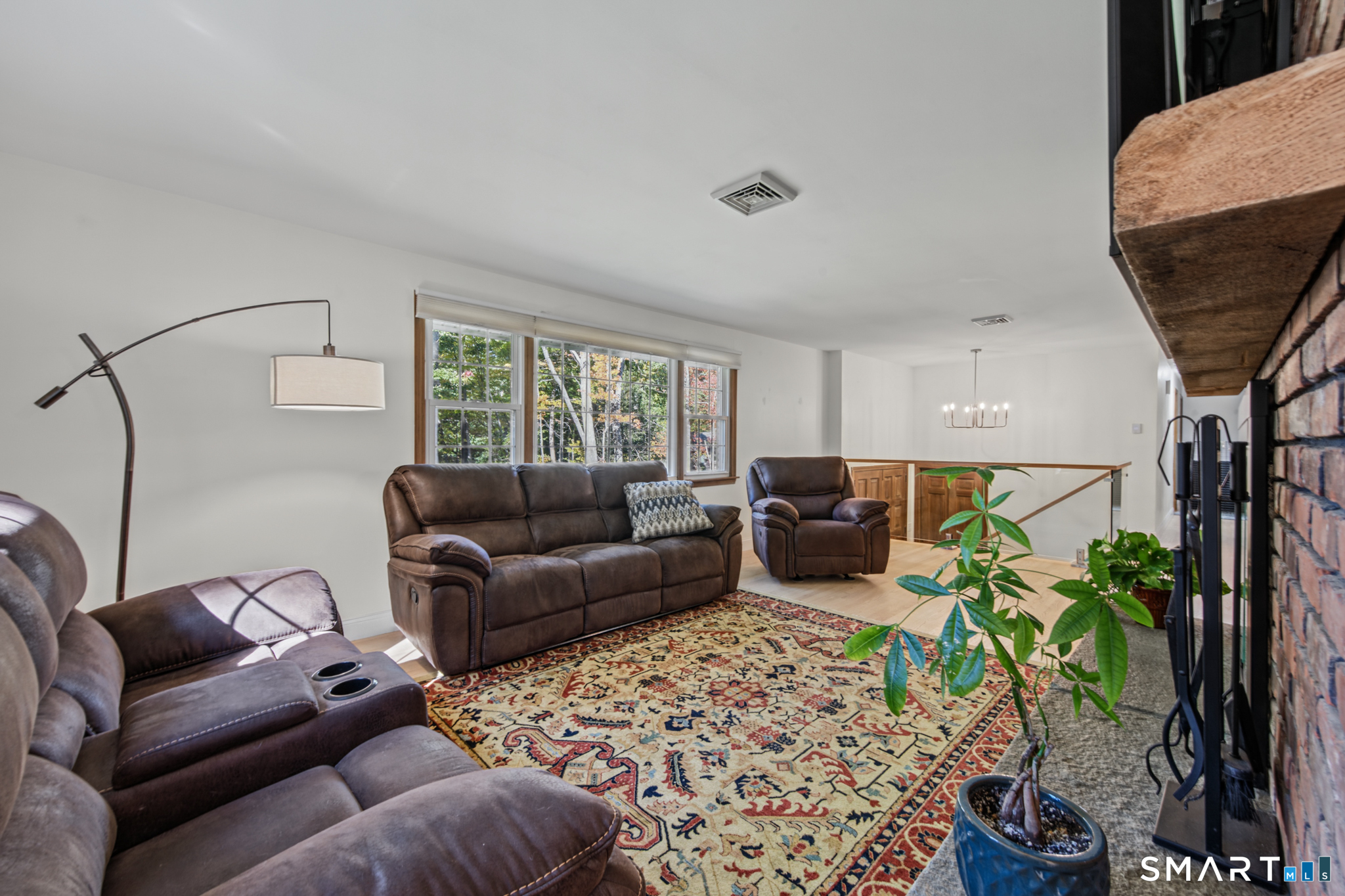 27 Berkshire Drive New Hartford CT 06057