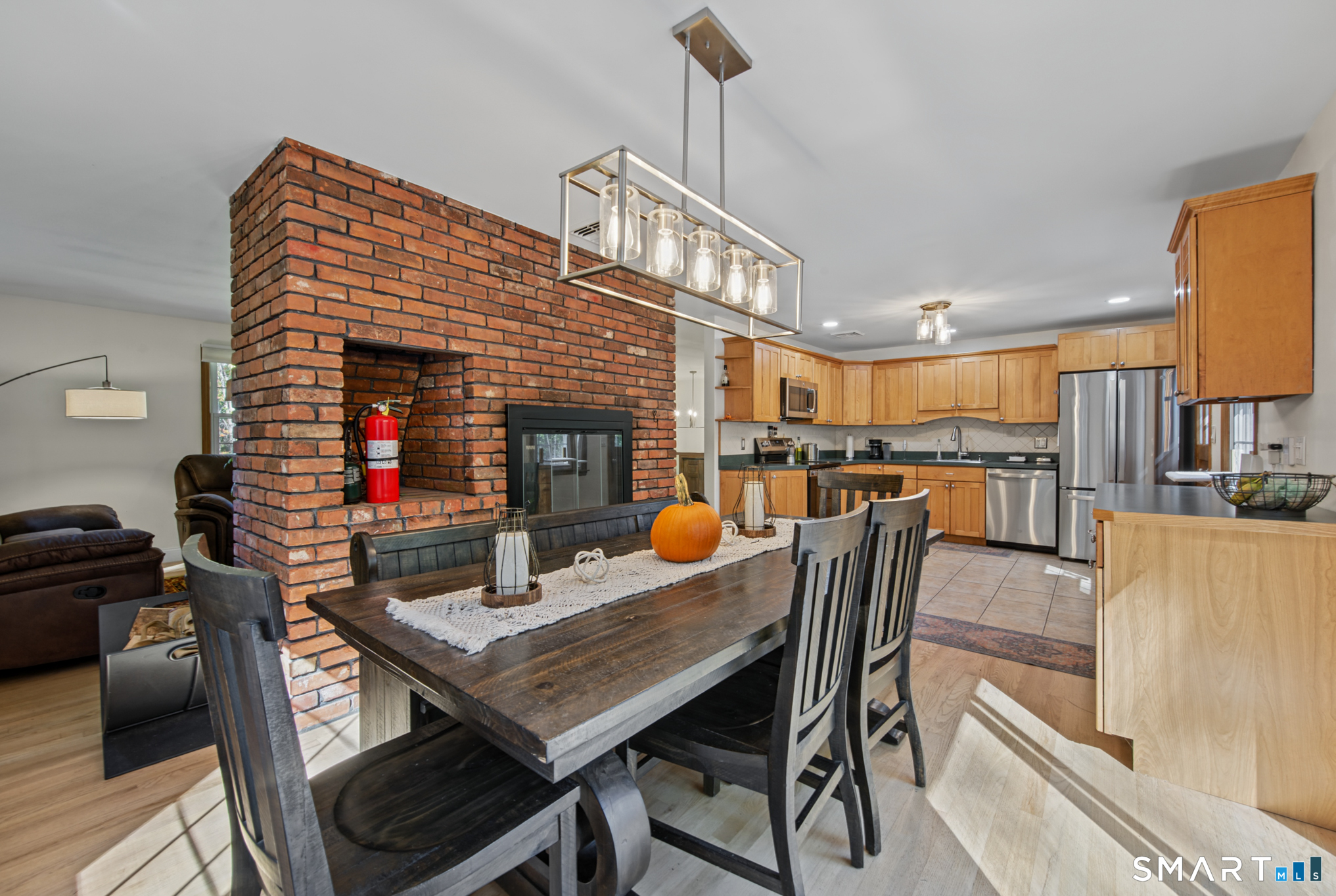 27 Berkshire Drive New Hartford CT 06057