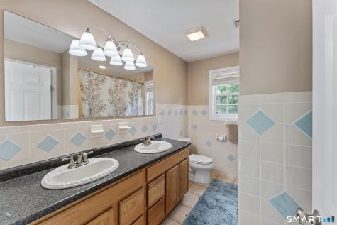 34 Courtney Lane Sterling CT 06377
