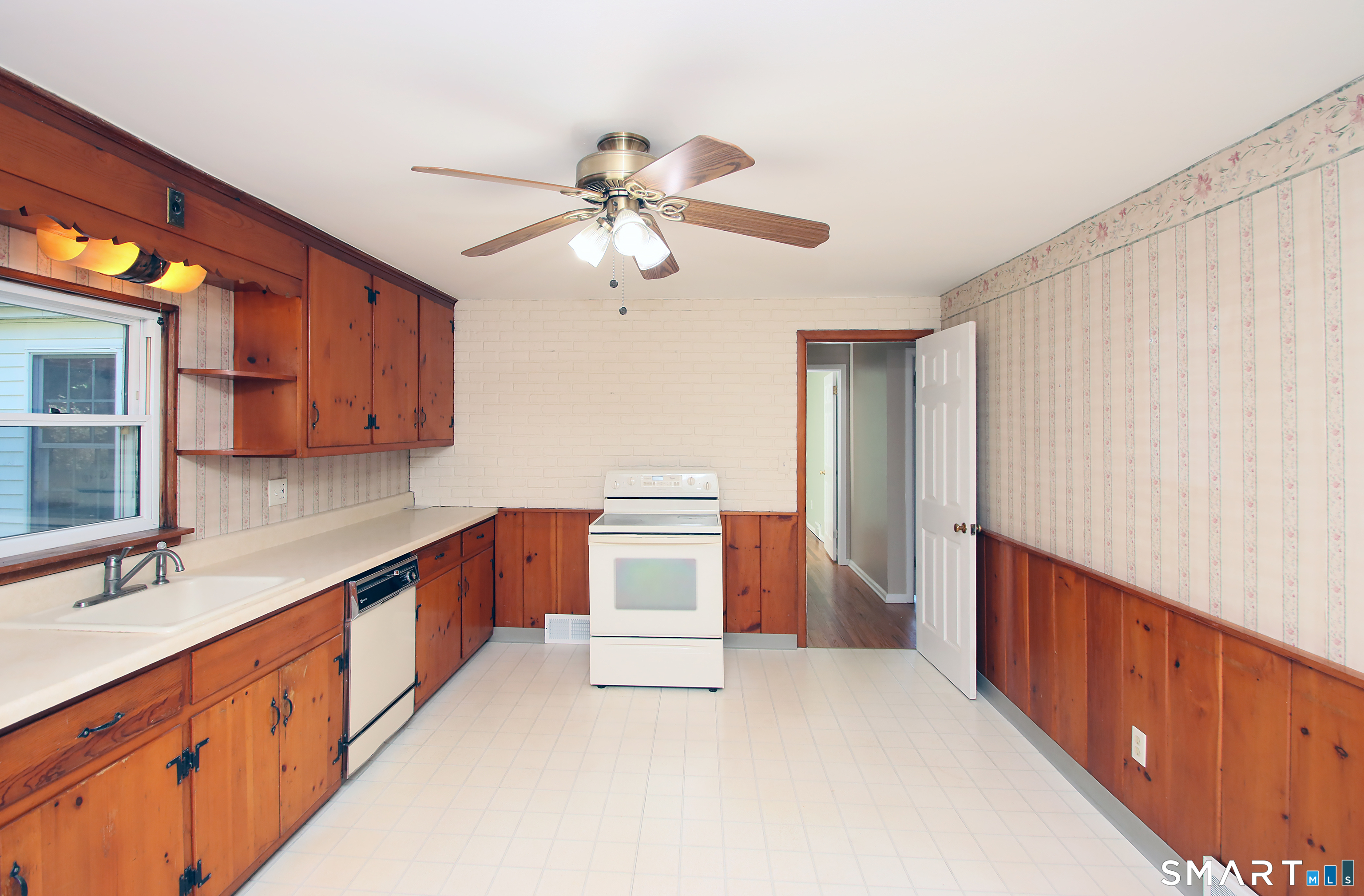 82 Sunbright North Drive Meriden CT 06450