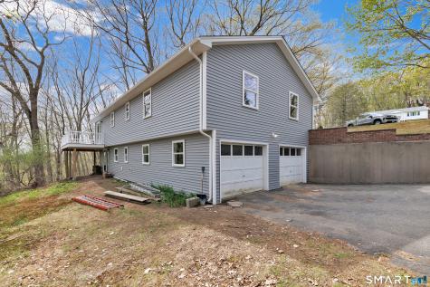 11 Carriage Drive Shelton CT 06484