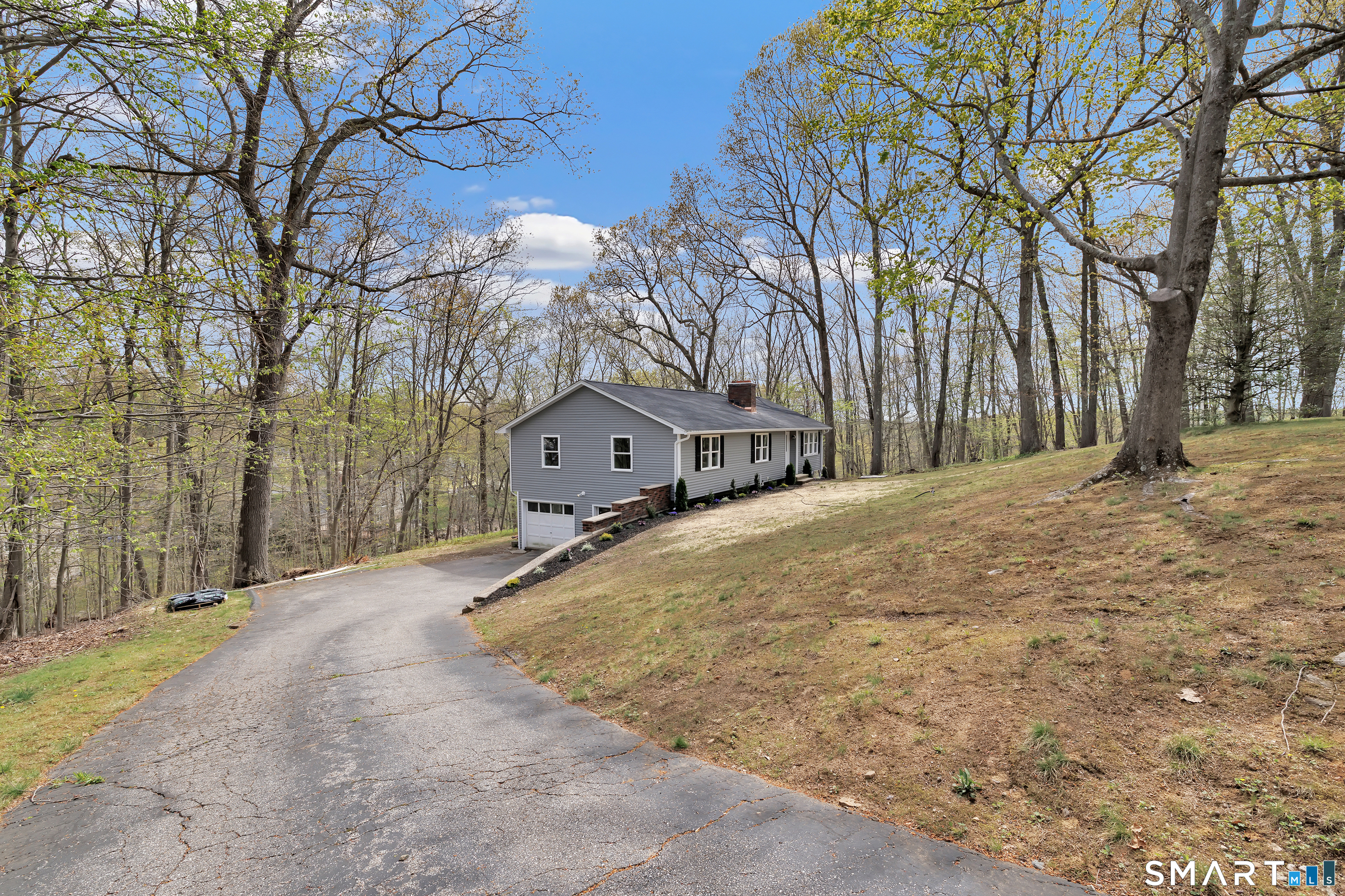 11 Carriage Drive Shelton CT 06484