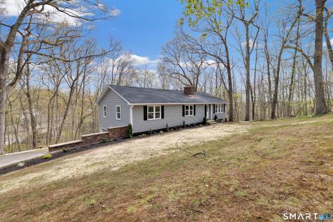 11 Carriage Drive Shelton CT 06484
