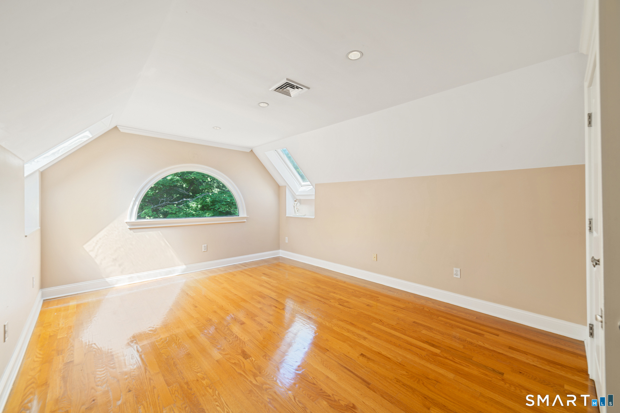 644 South Brooksvale Road Cheshire CT 06410