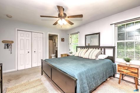 35 Charles Road Seymour CT 06483