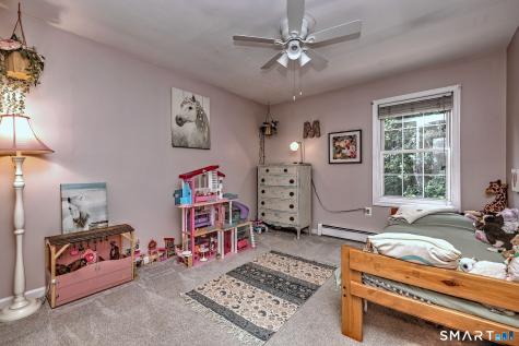 35 Charles Road Seymour CT 06483