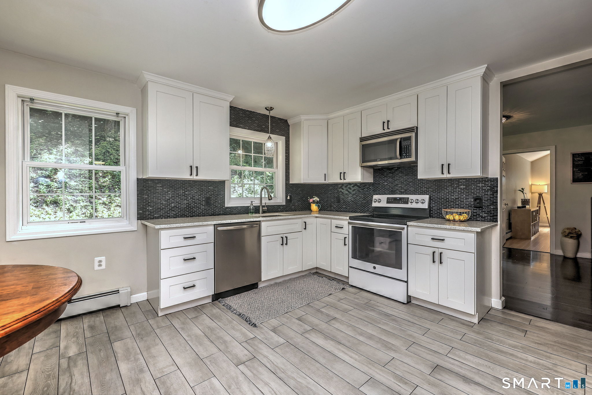 35 Charles Road Seymour CT 06483